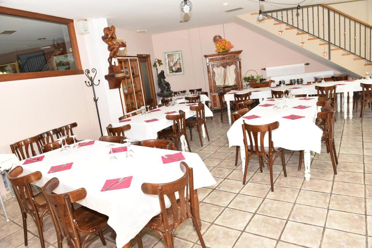 Hotel Rural El Castillo Larraga Exterior photo